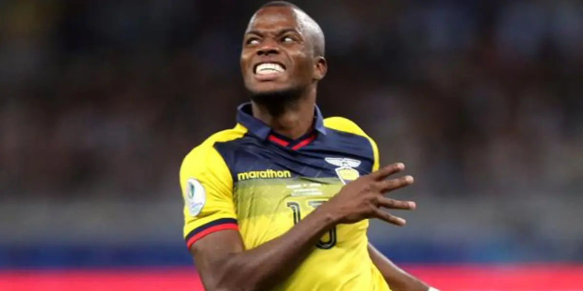 Enner Valencia tuvo un momento tenso contra la Selección Argentina, con la que se enfrentó, y encaró a Lautaro Martínez