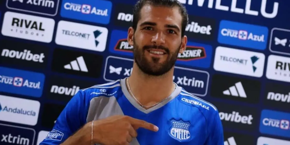 El delantero que es figura en su equipo y ahora llegaría a Emelec para pelearle el puesto a Facundo  Castelli