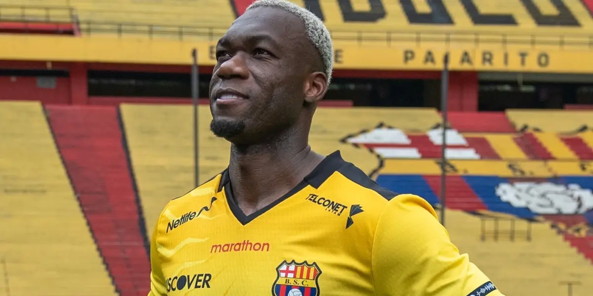 Mientras el Loco Cortez brilló en Manta ante Barcelona SC, dónde apareció Felipe Caicedo 