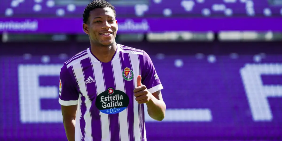 Gonzalo Plata tuvo sus primeros minutos en Real Valladolid, que lo preside el Fenómeno Ronaldo, y mira lo reacción al ver en cancha a la joya ecuatoriana