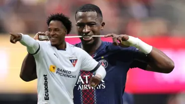 Jhojan Julio y Willian Pacho 