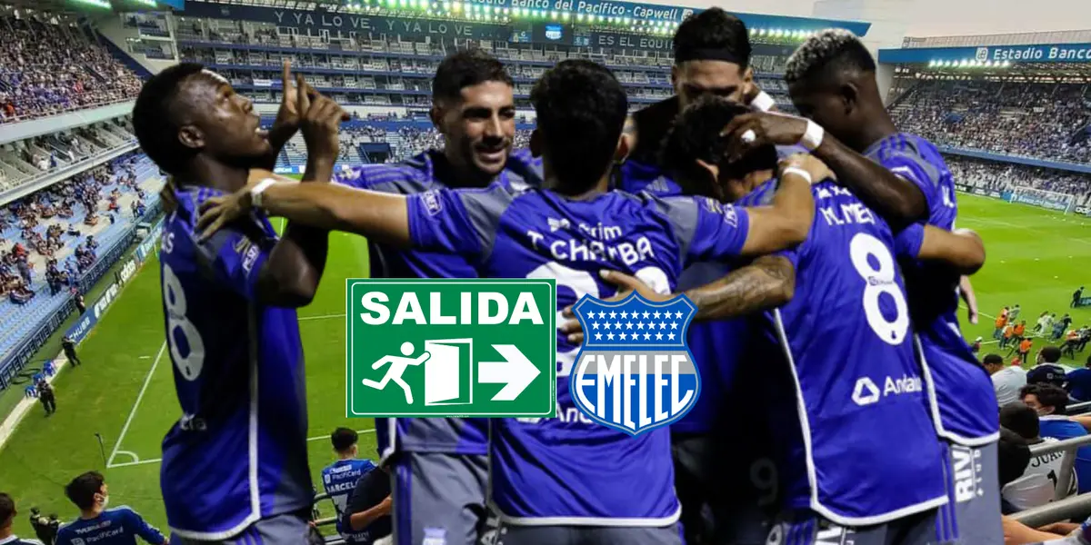 Jugadores de Emelec unidos, letrero salida. Foto tomada de: Emelec/API