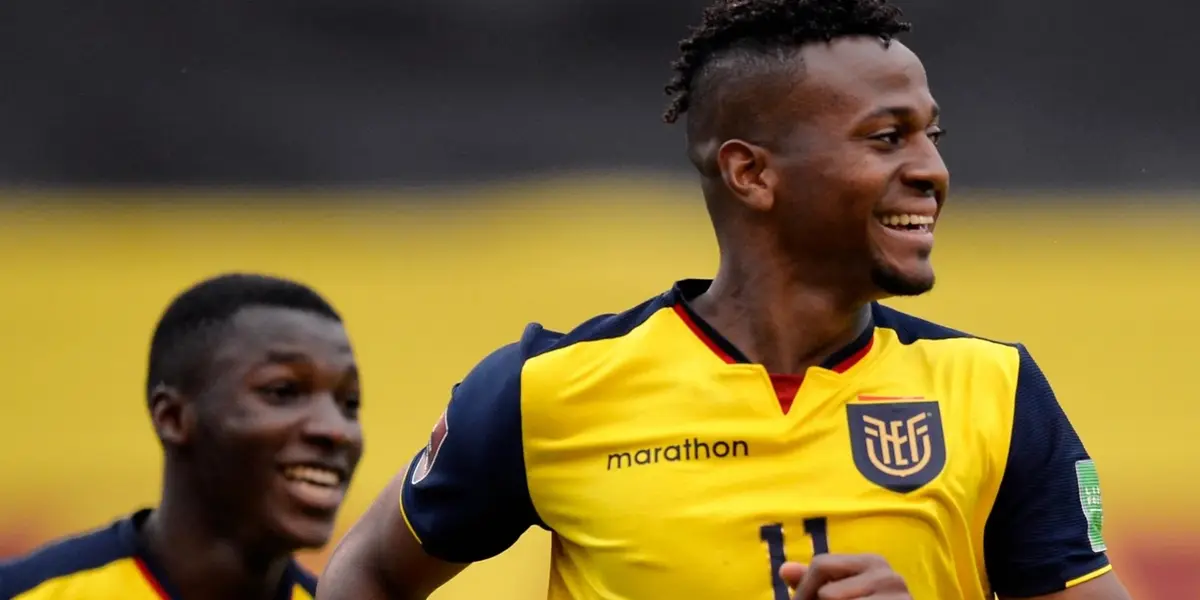Michael Estrada es uno de los delanteros de moda en Mexico y ahora Boca Juniors lo busca. El atacante tiene la opción de ponerse la camiseta de un grande argentino