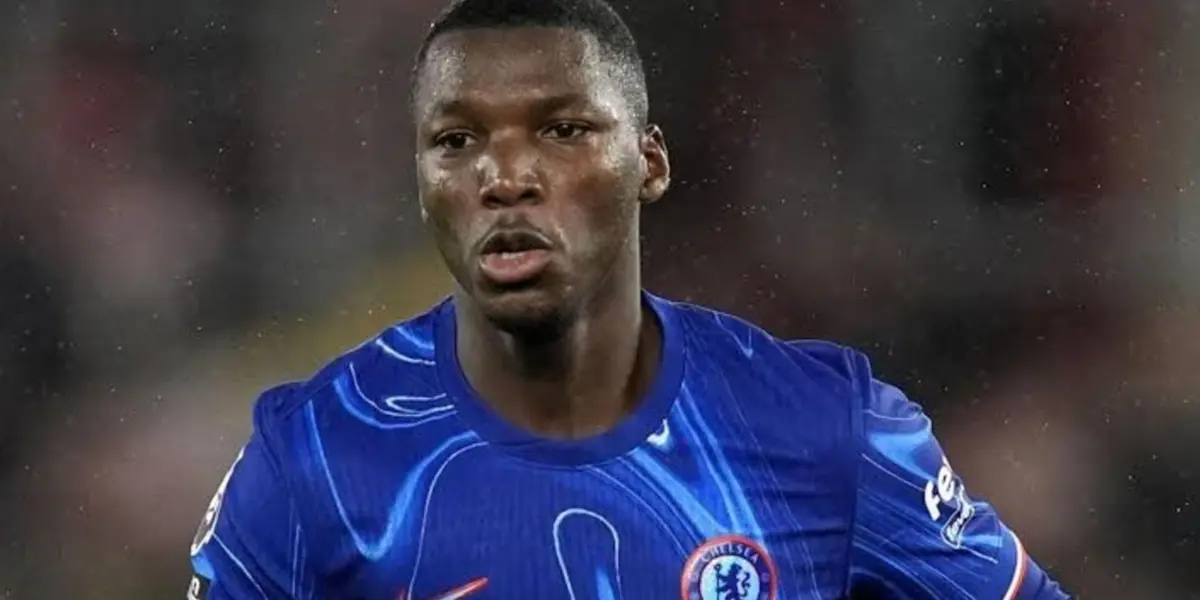 Moisés Caicedo frenó a Vinícius y así lo elogiaron los hinchas del Chelsea