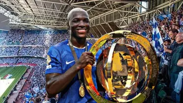 Moisés Caicedo jugador ecuatoriano 