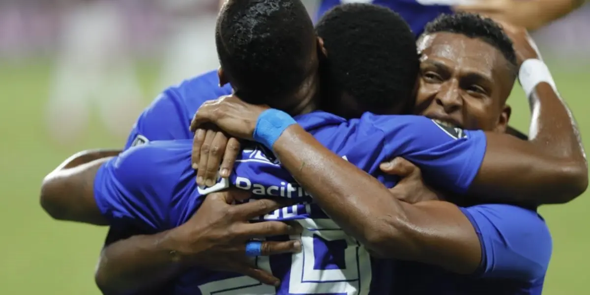 Óscar Baguí como el mejor jugador del partido