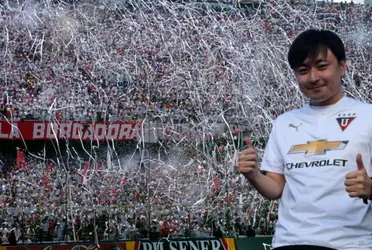 Uno de los hinchas más conocidos de Liga de Quito es japonés